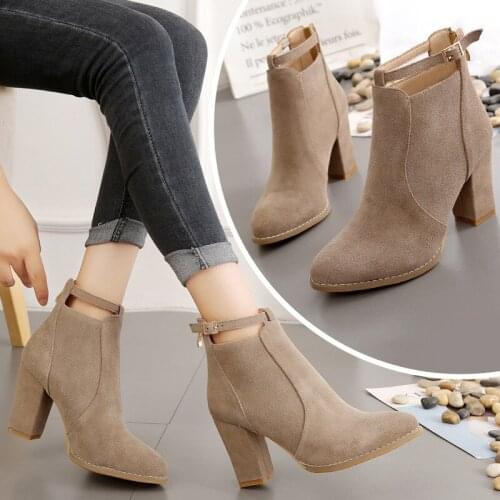 2020 new autumn and winter new British style thick heel high heel boots wild back zipper plus size ladies Martin boots