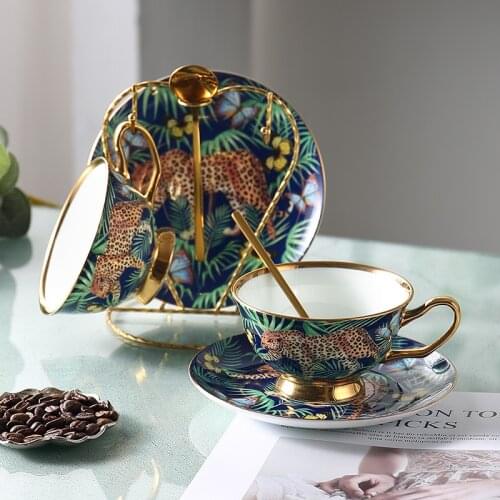 Europe Bone China Coffee Cup Set Forest Cheetah Animal Espresso Cup Afternoon Tea Drink Ware Luxury Home Decoration Accessories
