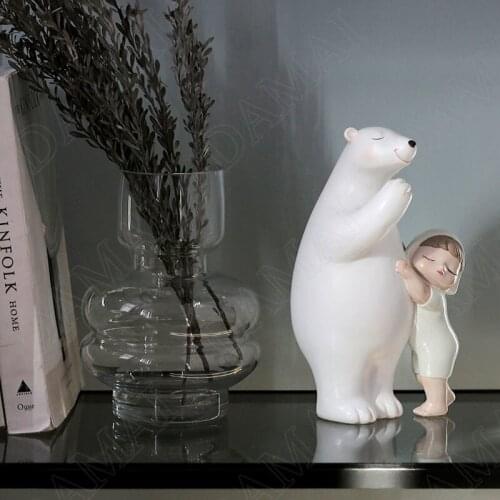 Creativity Resin Statue Polar Bear Living Room Figurine Child Bedroom Accessories TV Cabinet Home Decoration Modern Ornaments
