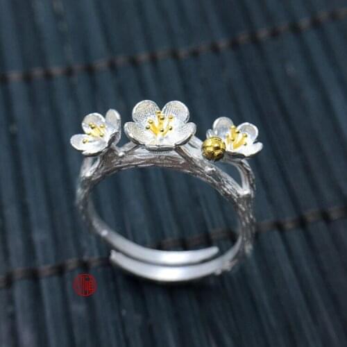 New Trendy Personality Punk Plum Flower Rings For Women Lady Resizable Size Rings Party Jewelry Charm Gifts 2021