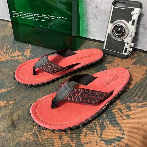 Summer Men Flip Flops Outdoor Slippers Garden Shoes Clogs Beach Sandals Non-Slip Indoor Flip-Flops Home Bathroom Slides Loafers