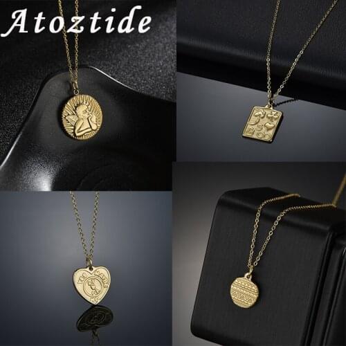 Atoztide New Circular Round Personalize Stainless Steel Necklace Gold Fashion Pendant Men for Women Birthday Christmas Gift