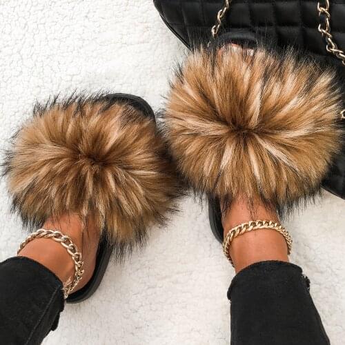 Faux Fox Sandals Plush Raccoon Fur Slippers Fuzzy Slides Women Flat Summer Sandals Fluffy Flip Flop Slippers Ladies Fur Shoes