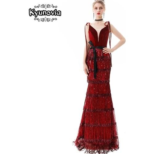 Kyunovia V-neck Women Dresses