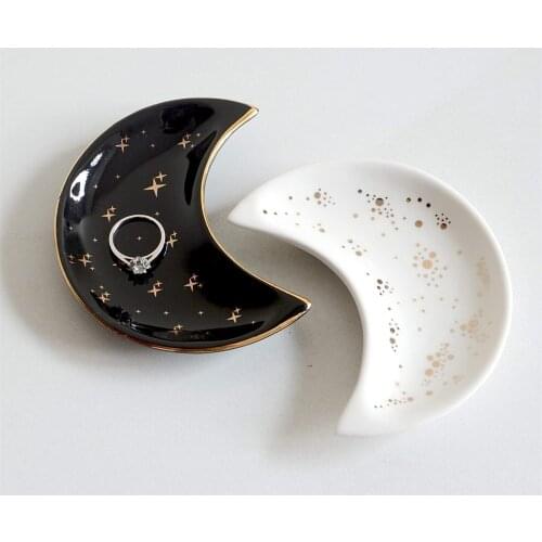 Nordic Moon Shape Small Jewelry Dish Ceramic Desktop Storage Tray Earrings Necklace Ring Organization Plates Display Bowl Decor