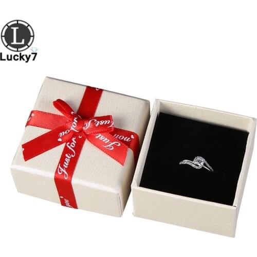 Factory Wholesale Jewelry Box Ring Box Ribbon Bow Earrings Case Jewelry Box Customization 5.5x5.5x3.7cm
