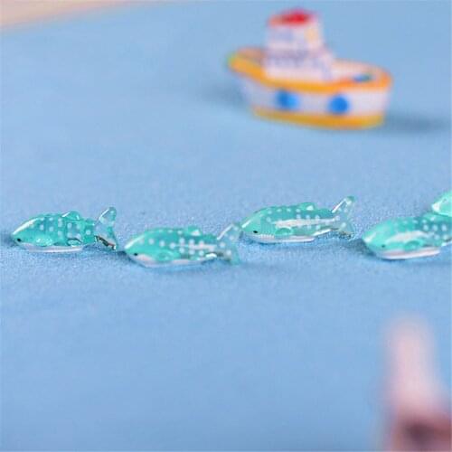 WHPHous Miniature Figurines