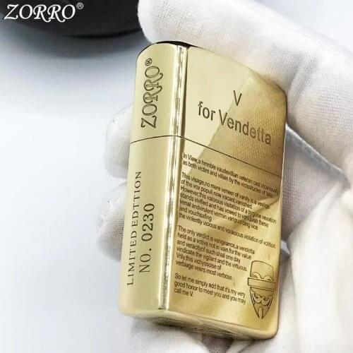 Zorro Kerosene Lighter Pure Copper Shell Brass Carving Classic V Letter Army Pattern Men Gift Collection Outside Ignition Tool
