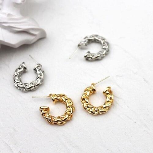 SRCOI C Shape Gold Silver Color Metal Hoop Earring 2020 New Vintage Fashion Simple Retro Round Open Hoop Earrings Women Party