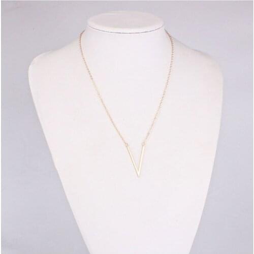 Unique Europe Costume Metal V Shaped Collar Necklace Zinc Alloy Pendnat Chain Choker Necklace For Women Colliers Bijous Femme