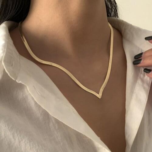 2021 Simple Minimalist Copper Flat Snake Chain Choker Necklace Punk V-Shaped Short Collar Clavicle Necklace Jewelry wholesale