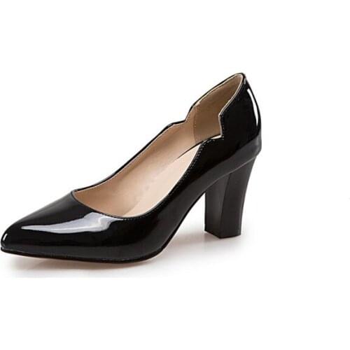 18 new age season fashion pointed coarse high with contracted joker 32-47 super small yards single shoes 1817