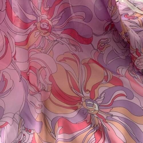 Pink Chiffon Brand Printed Fabric High-End Custom Fashion Material Dress Shirt Clothing Fabric