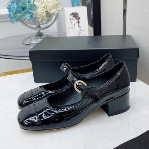 Sweet Mary Janes Women Shoes Summer Women Casual Shoes Slippers Rome Retro Square Bottom Sandals Brand Design Sandals