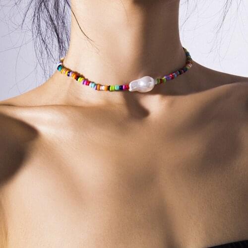 Bohemian Colorful Beaded Pearl Necklace for Women Multicolored Bead Choker Necklace Clavicle Chain Short Necklace Beach Jewelry