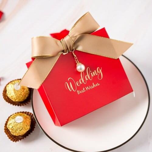 50pcs lot Red Engagement Bridal shower chocolate party favours package wedding personalized favor box Candy boxes for guests