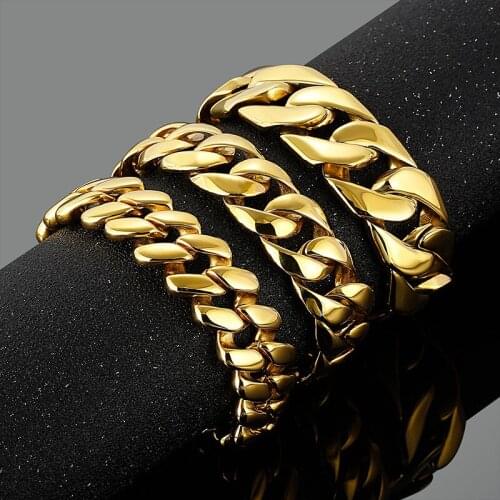 Unfading wide and thick glossy mens stainless steel jewelry fashion domineering golden mens titanium steel bracelet