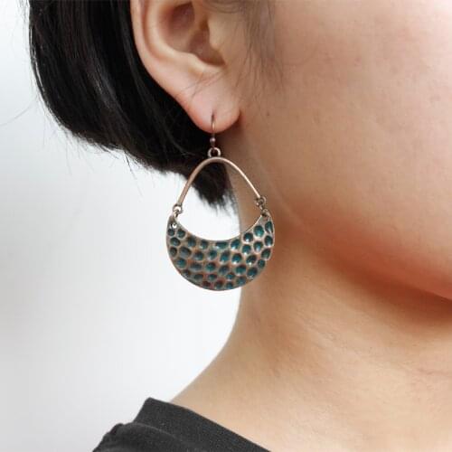 Vintage Circle Earrings 2 Colors For Brincos Party Women Big Hoop Crack Antique Stylish Earrings For Women Girlfriend