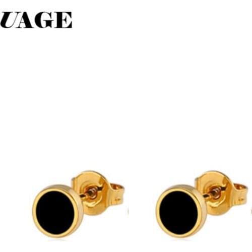 Uage Stud Earrings