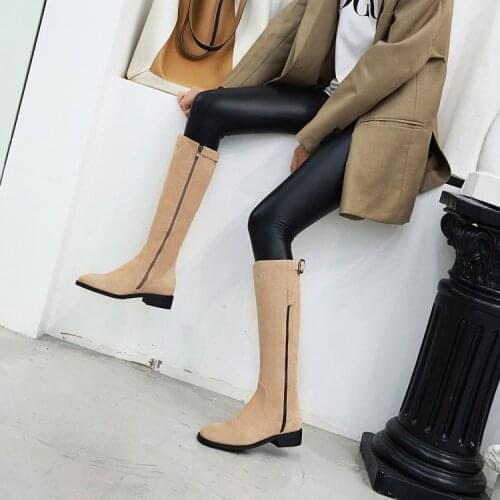 South Korean autumn and winter 2019 new boots womens wine red low heel thick heel show thin