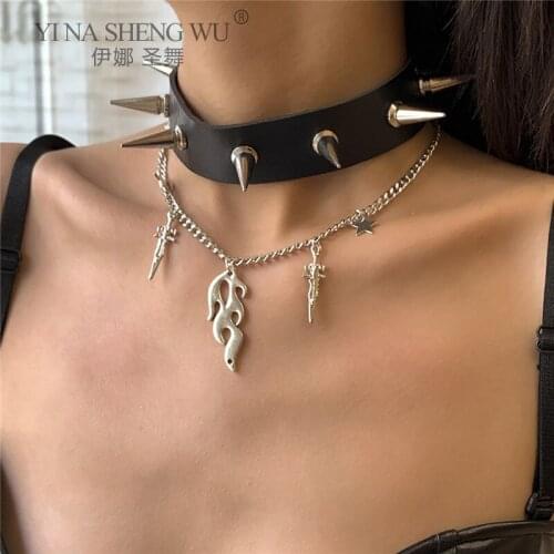 Hot Sale Fashion Sexy Gothic Chain Choker Necklace Set Punk Chocker Women Black PU Leather Pendant Necklace Buckle Jewelry New