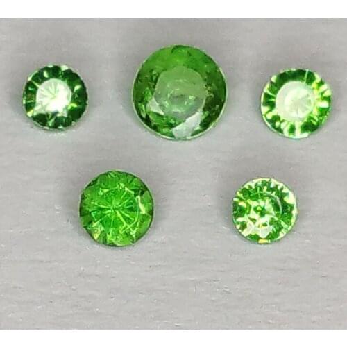 Tsavorite Round Cut 1.2-2.3mm 1ct