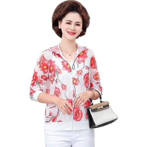 Middle-Aged Mother Sun Protection Clothing Anti-UV Ladies Jacket With Hood And Zipper Thin Summer Women Sun Protection Clothing
