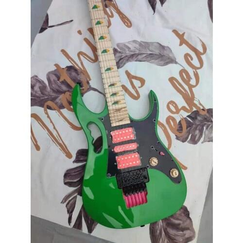 Fashion green six string electric guitar, our shop can customize any style of electric guitar and electric bass