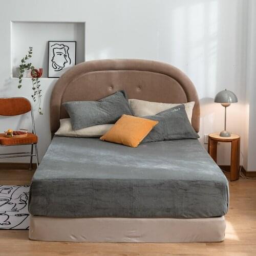 Soft velvet Bedspread on the bed linen for home Morandi linens Bedspreads for bed plaid elastic fitted sheet winter Bed covers