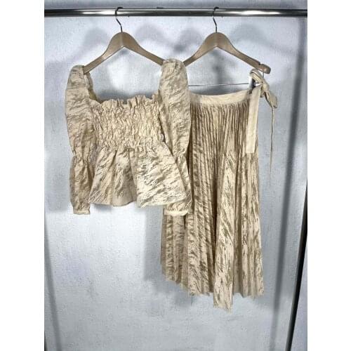 New ladies fashion 2021 suit puff sleeve top + jacquard pleated skirt 2-piece set 1229