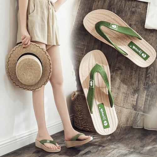 2021 Women Flip Flops Slippers Summer Thick Bottom Soft Wedges Slides Sandals Casual Women Beach Slippers For Women Flip Flops