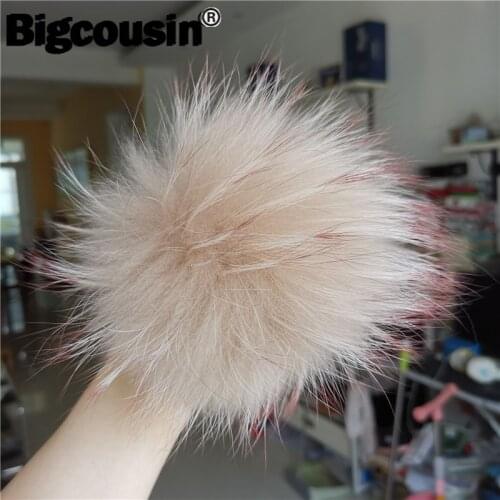 1PC Fluffy Real Raccoon Fur 15cm Pompoms Handmade Khaki Pom-Poms Natural Fur For Beanies Knitted Hat Key Chain DIY Accessories