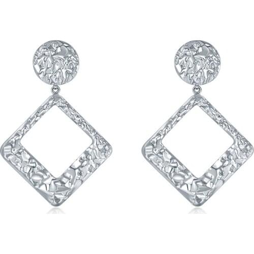 Bettyue Simplr Style Exaggerated Different Geometry Shape Alloy Cool Eye-catching Earring For Women Attending Fashion Party