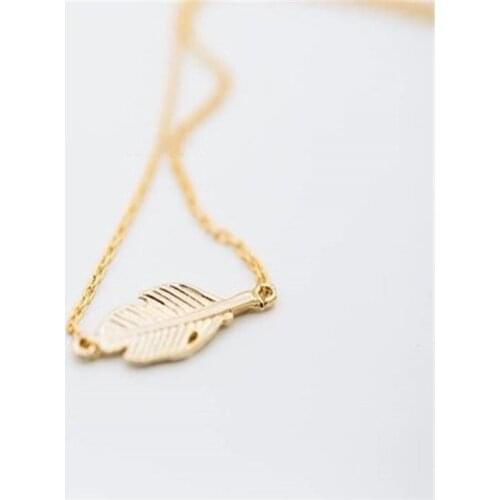 Hot fashion Trendy Leaf Bracelet for women girls charm pretty gift for best friends