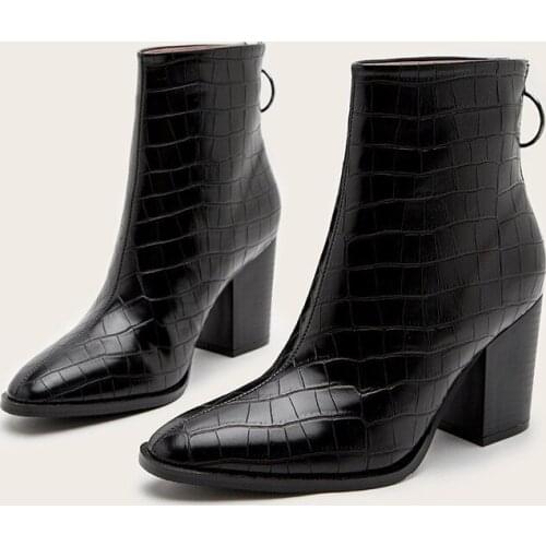 Martin Boots Women 2020 Autumn & Winter New Shoes European & American Fashion Short Boots Thick Heel Mid Heel Women Boots Black