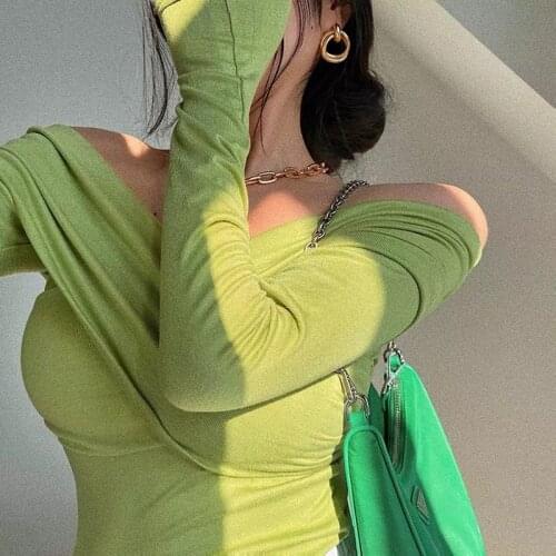 Off-shoulder top autumn and winter new design sense top tight-fitting sexy top fashion all-match long-sleeved T-shirt women