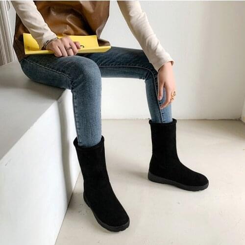 Winter short tube snow boots womens thickened warm flat bottom cotton shoes Plush antiskid boots student waterproof leather sur