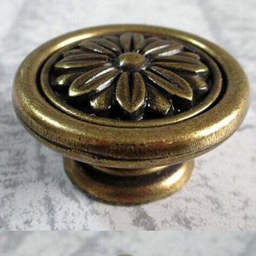 Antique brass Kitchen Cabinet door Knob handle Bronze Drawer Dresser Cupboard Door Pull vintage furniture hardware knobs