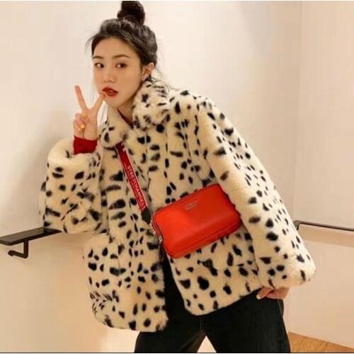 CZJMS Winter Leopard Furry Coats Womens Loose Warm Faux Fur Lady Jackets Turn Down Collar Plush Coat Korean Fashion New 2021