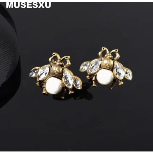 Fashion Vintage Bee Cubic Zirconium Jewelry Stud Earrings Fashionable For Women 2020 New Fashion Sweet Earrings