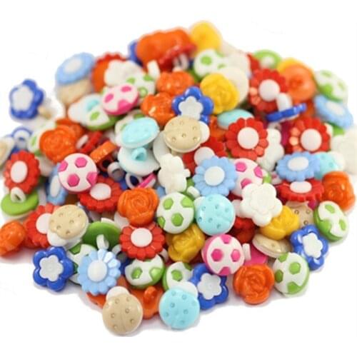100PCS Mix colors plastic flower football rose ladybug mix shape buttons 1 hole Sewing children Buttons 7NK189