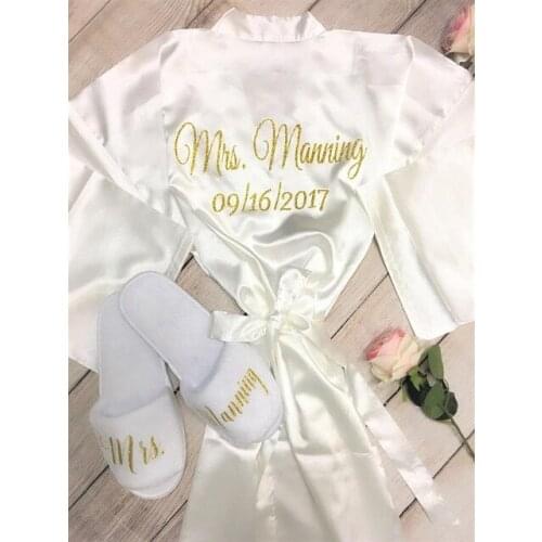Personalized title name wedding Bachelorette Bridesmaid bride satin pajamas robes maid of honor kimonos gowns gifts party gifts