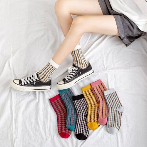 New autumn and winter womens socks Japanese retro houndstooth cotton socks ladies mid-tube socks Fashion trend cute small fresh