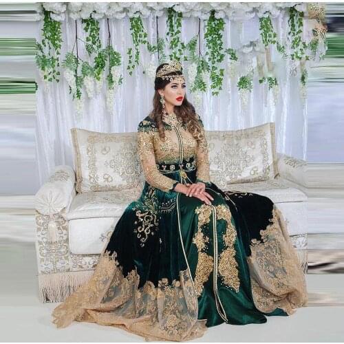 Luxury Green Musilm Velvet Prom Dresses Dubai Indian Abaya Evening Dress With Lace 2021 Long Sleeve Caftan Marocain De Mariage