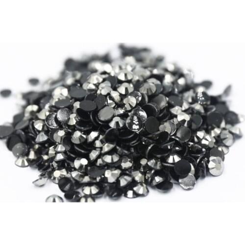 Black Hematite Color 2~6mm Flatback стразы Resin Non hotfix Rhinestones in Bulk Package Plastic Nail Art Decoration for Garment