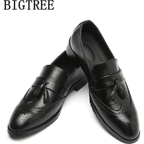 Brogue Shoes Men Classic Formal Shoes Men Office Coiffeur Tassel Loafers Men Shoes Elegant Sepatu Slip On Pria Chaussure Homme