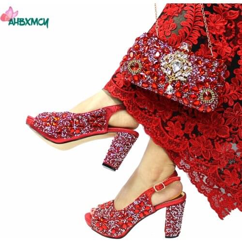 2021 High Qualit New Design Nigerian Women Shoes and Bag to Match in Red Color with Platform for Garden Party