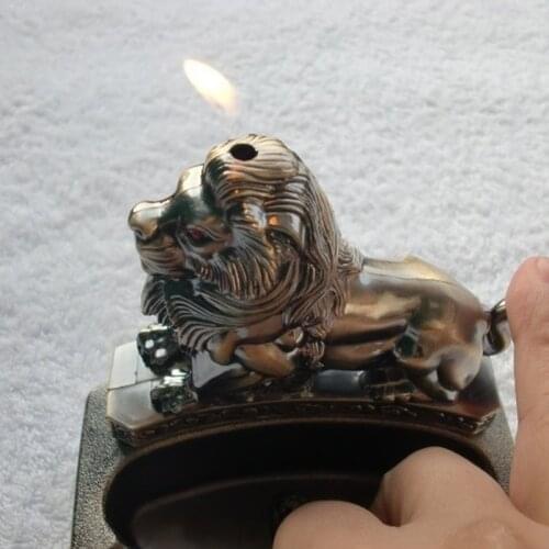 Lion Cool Appearance Metal Multi-function Ashtray with Lighter Smoking Accessories Regalos Para Hombre Originales Good Gift