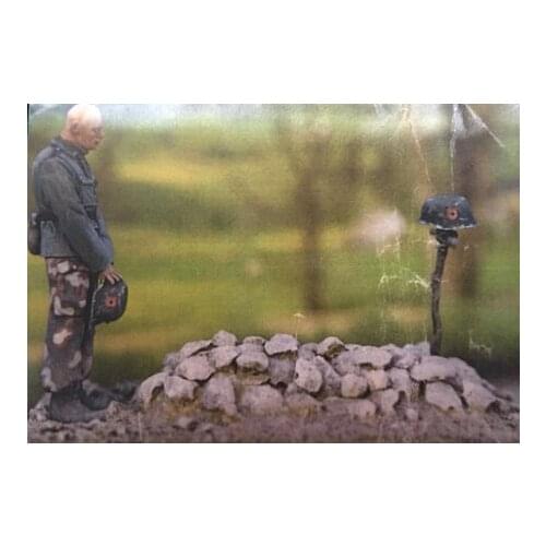 1/35 Resin Model Building Kit Figure meditation