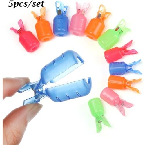 5Pcs Protable Plastic Wood Shrimp Treble Hooks Cover With D Shape Carabiner Squid Umbrella Hook Hat Safety Clamp Fishing Tackle